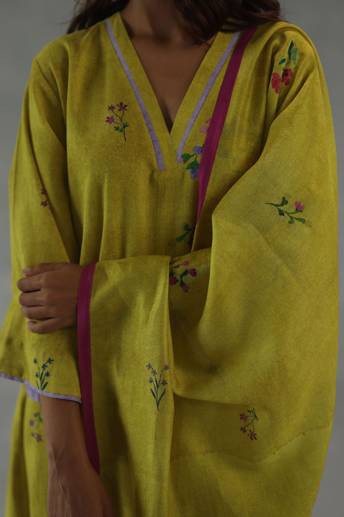 Viola Kurta Set