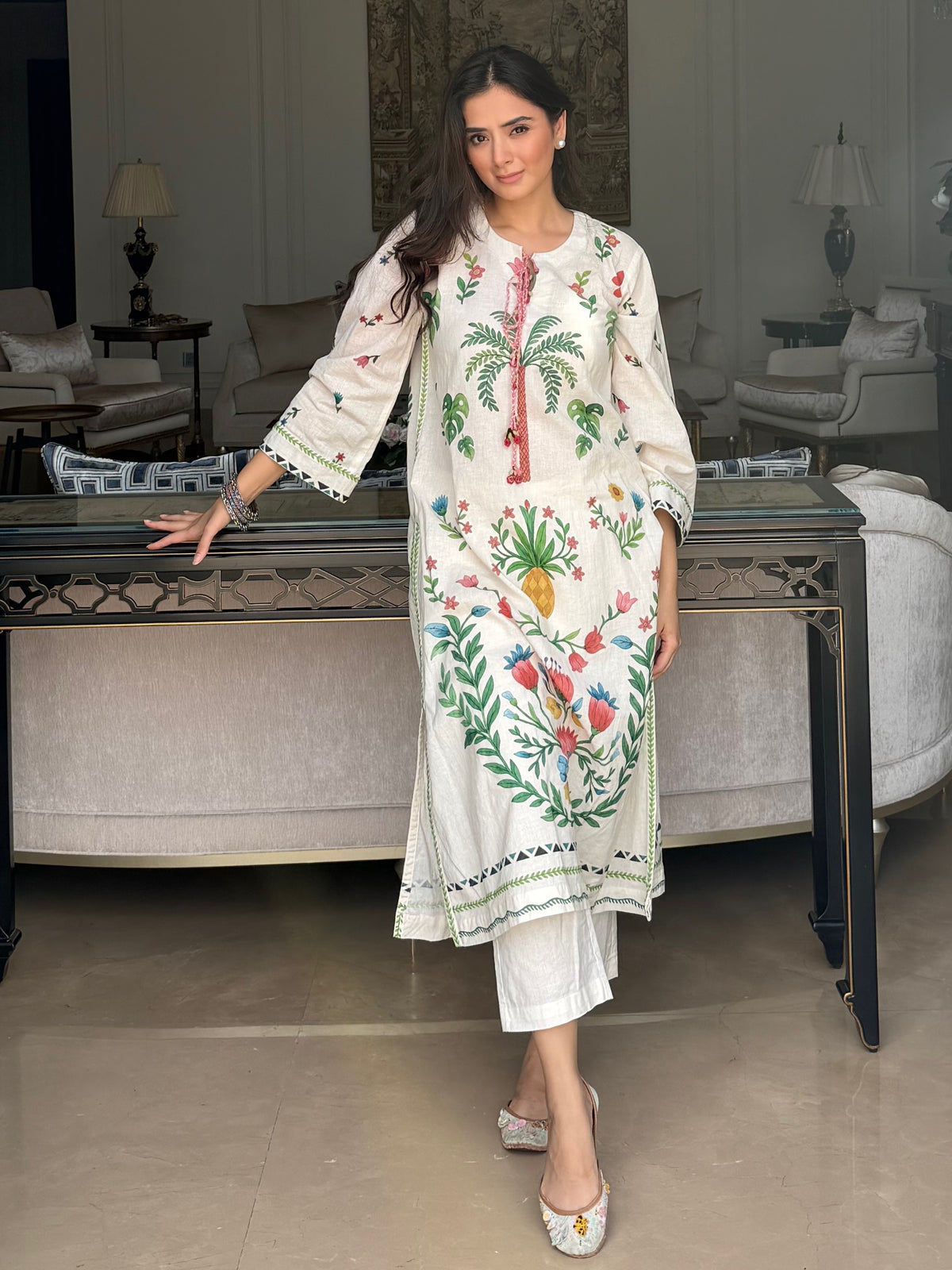 Evneet Kaur in Verbena Kurta Set