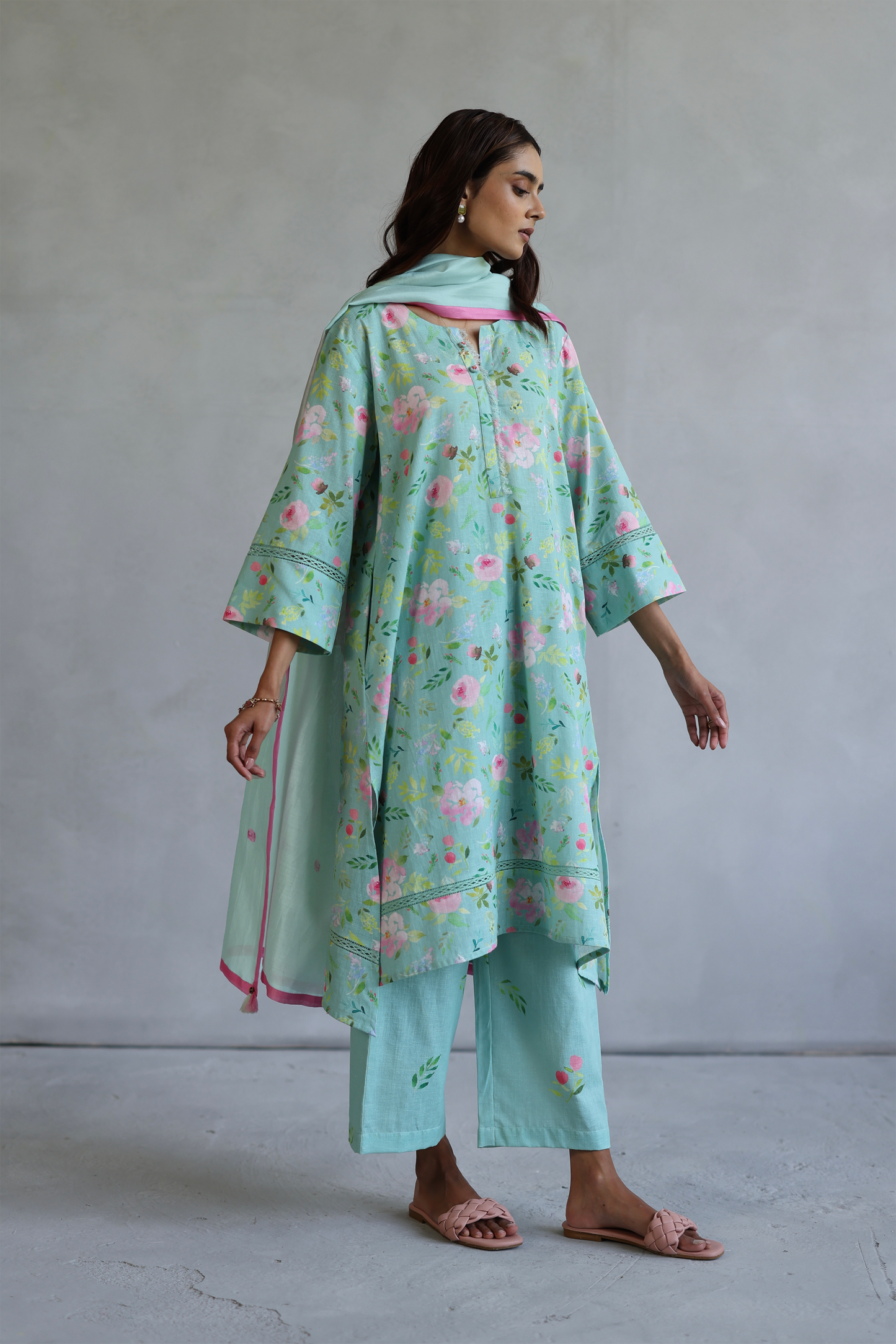 Hyacinth Kurta Set