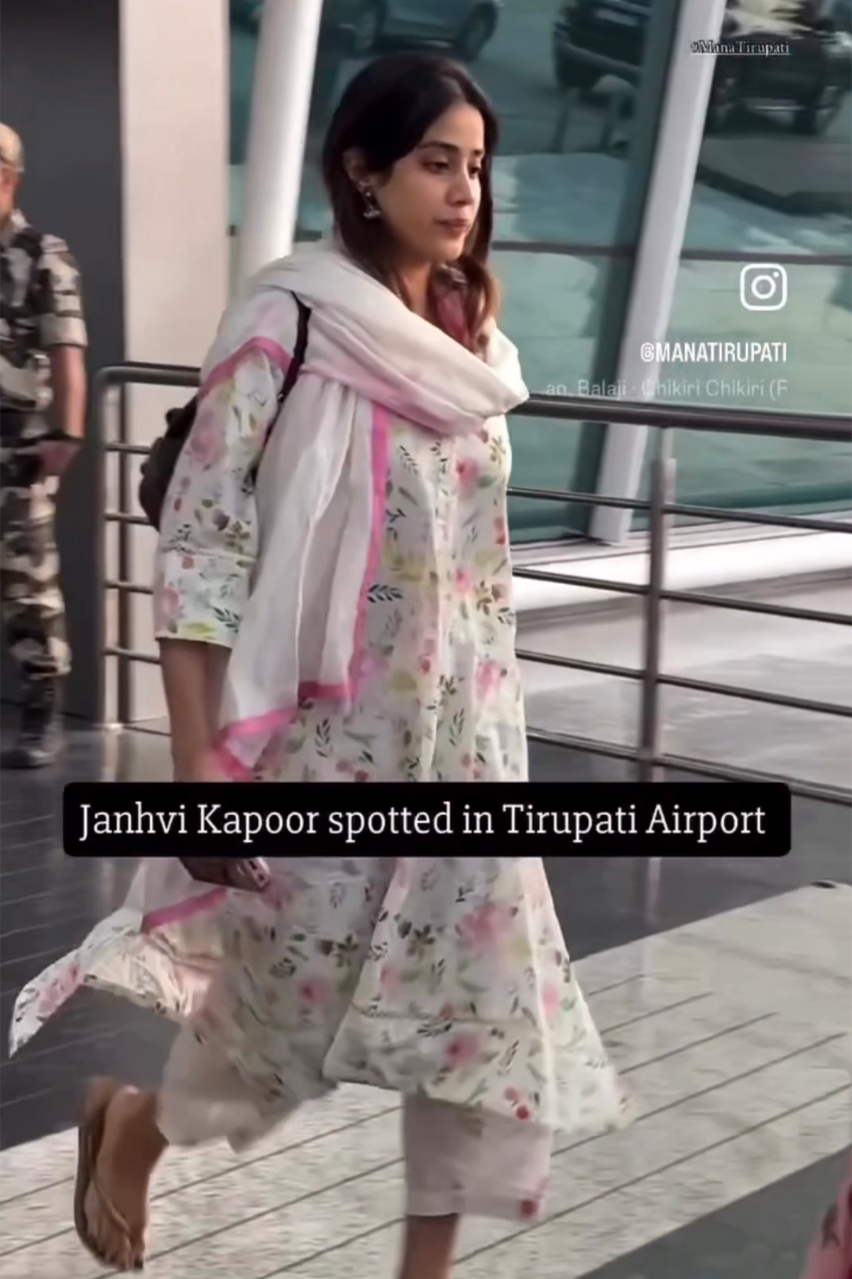 Janhvi Kapoor in Hyacinth Kurta Set