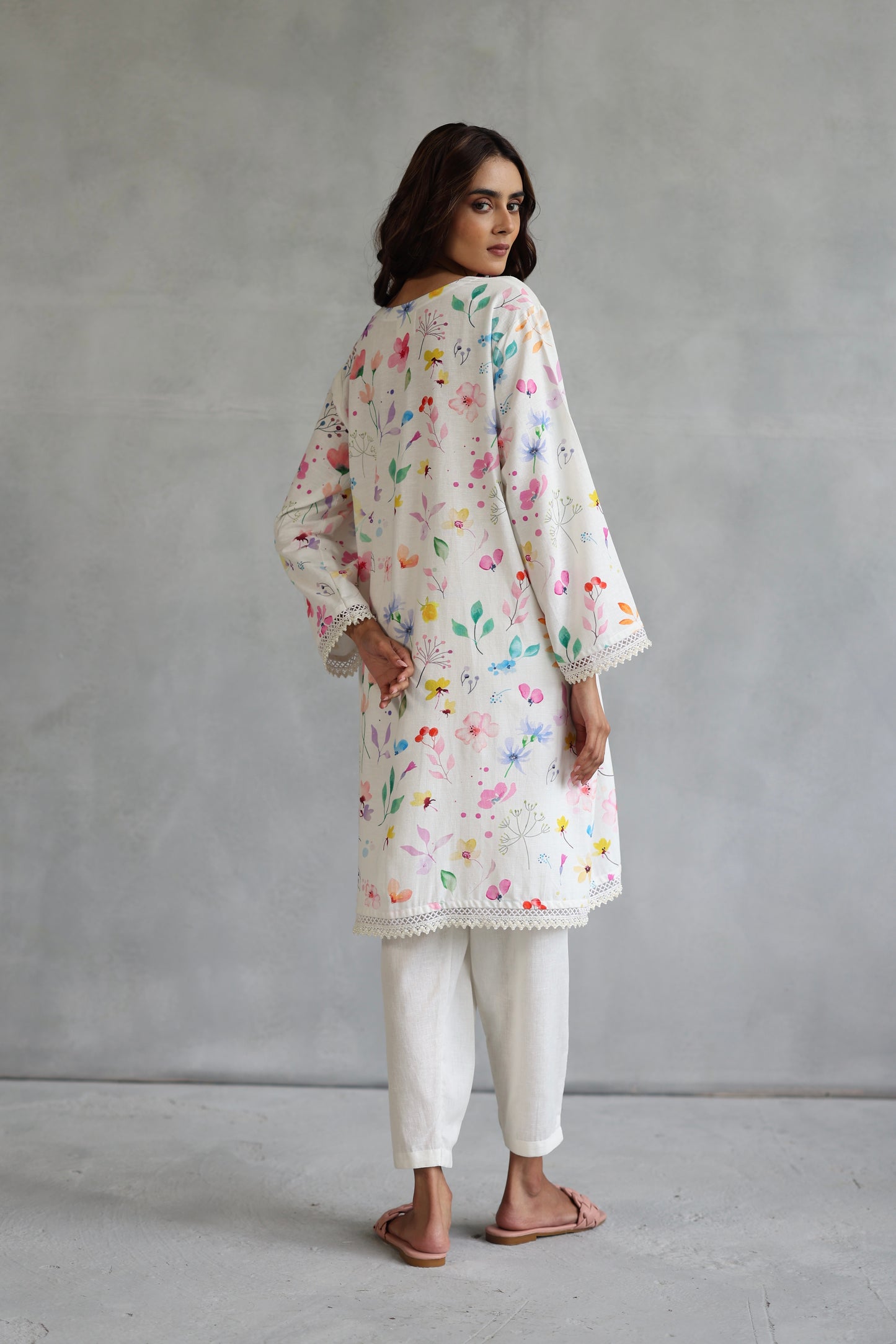 Thea Kurta Set