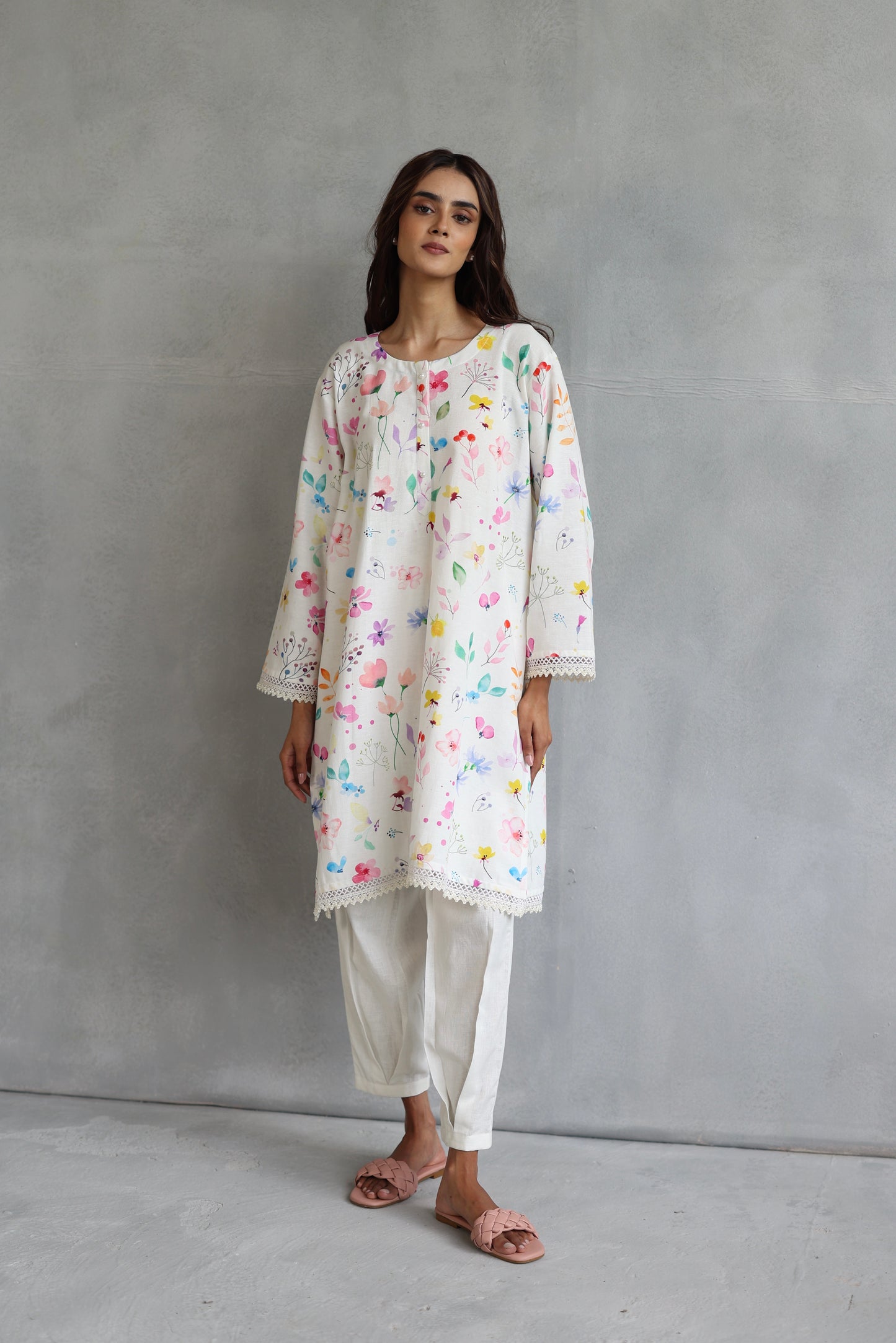 Thea Kurta Set