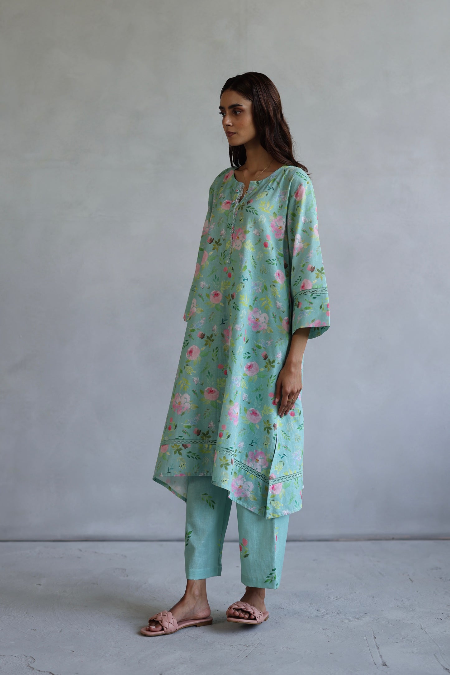 Hyacinth Kurta Set