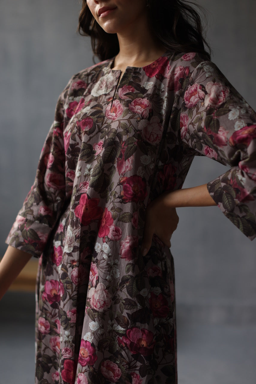 Bouquet of Roses Kurta Set