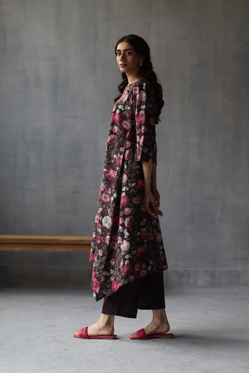 Bouquet of Roses Kurta Set