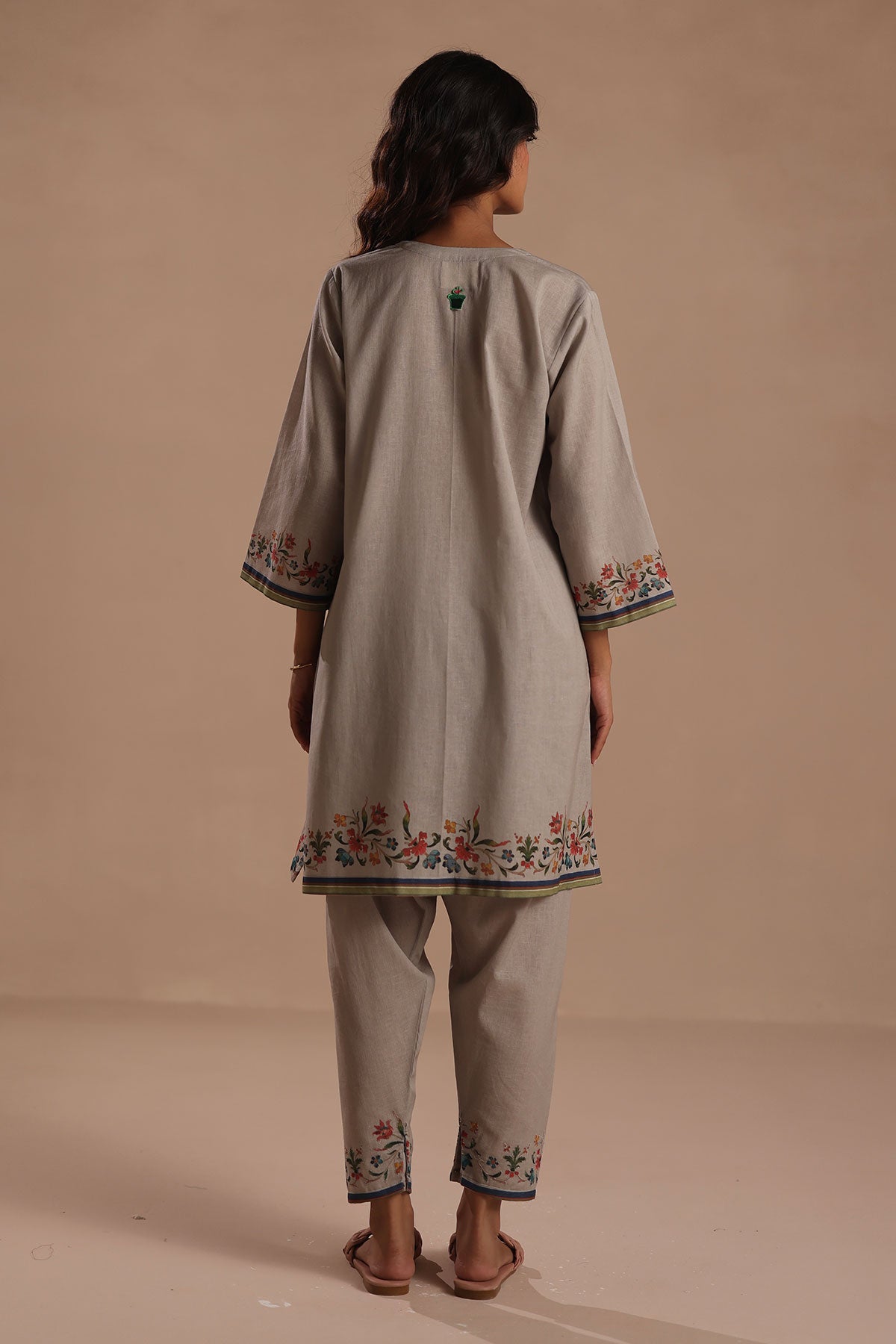 Ana Kurta Set