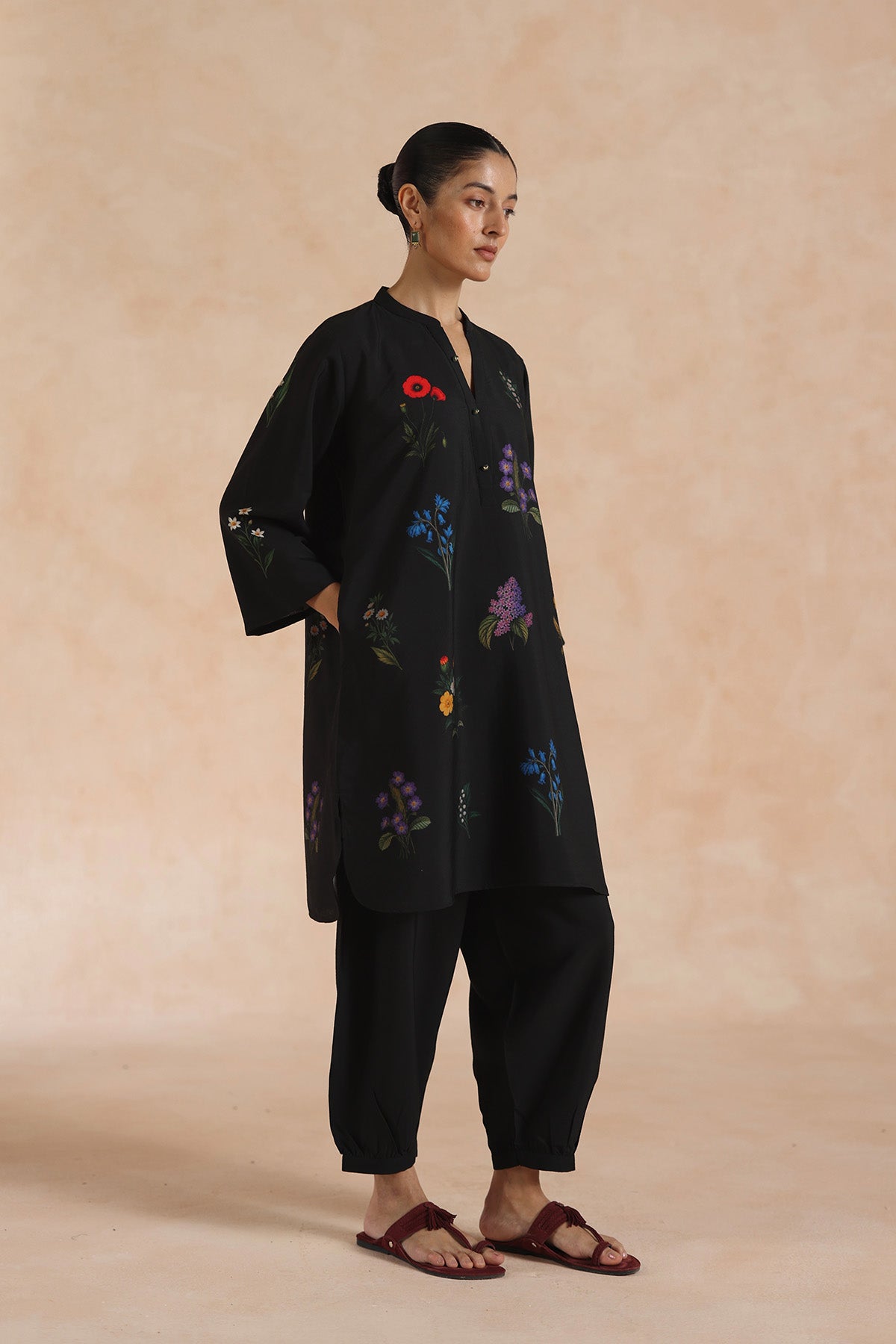Twila Farshi Set