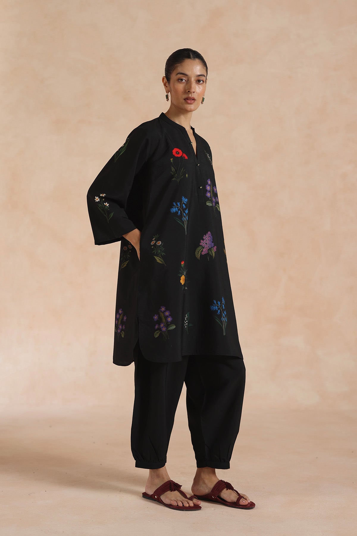 Twila Farshi Set