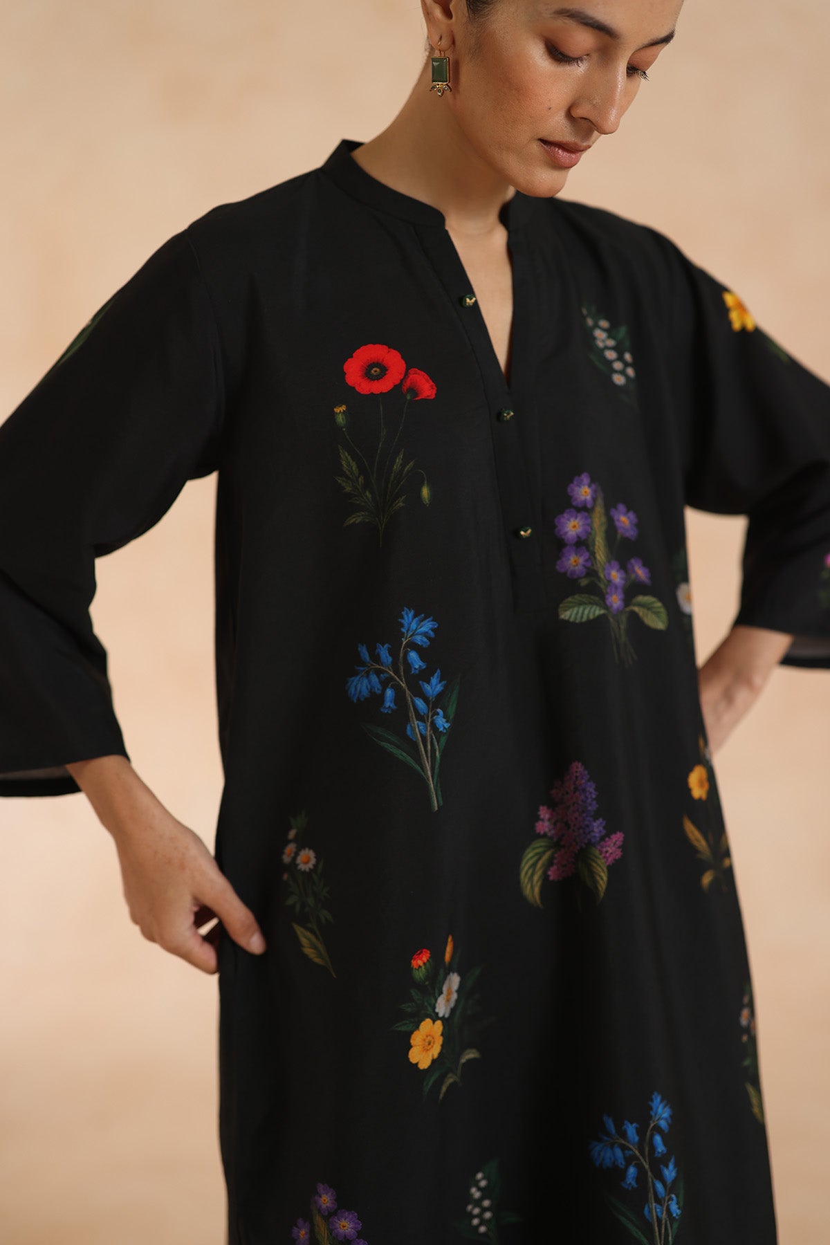 Twila Farshi Set